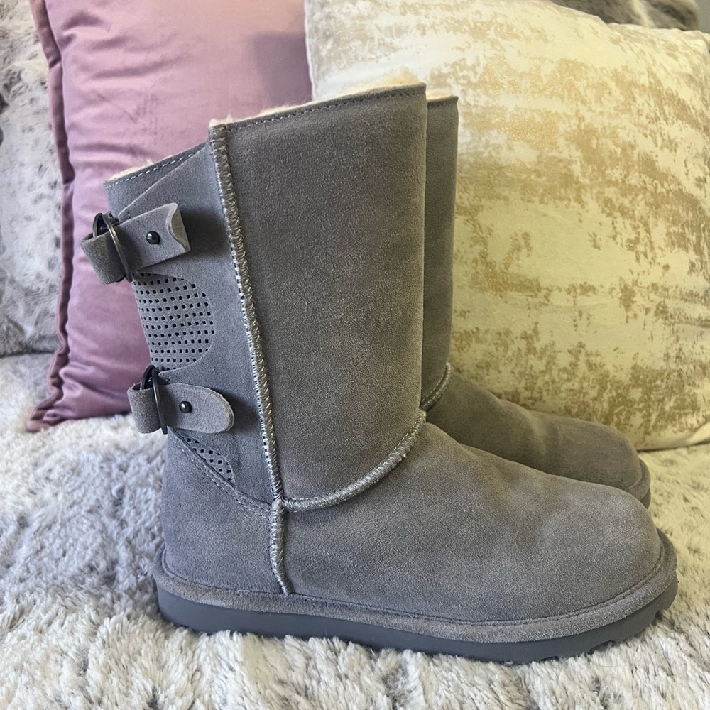 BearPaw Gray Suede Buckle Boots